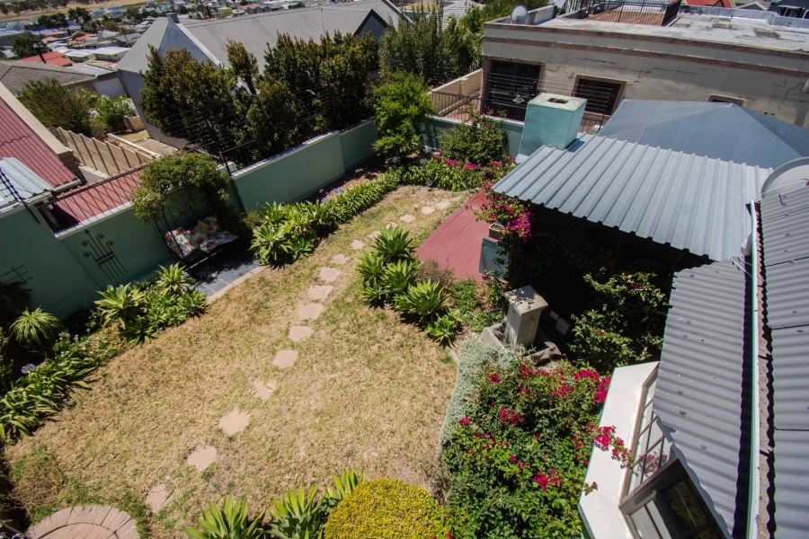 4 Bedroom Property for Sale in Mountainside Western Cape